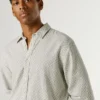Hemd mit geometrischem Print in Regular Fit Hemd mit geometrischem Print in Regular Fit