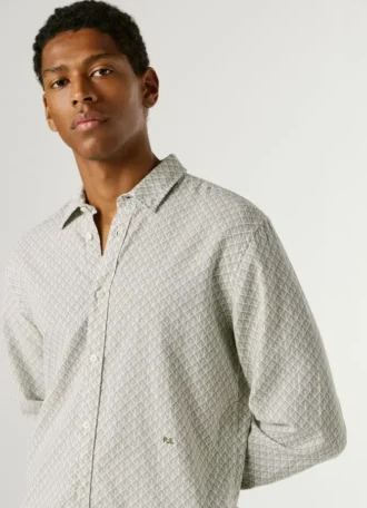 Hemd mit geometrischem Print in Regular Fit