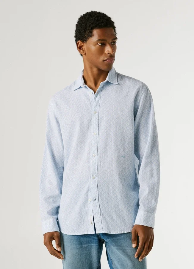 Hemd mit geometrischem Print in Regular Fit Hemd mit geometrischem Print in Regular Fit