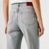 High-Rise-Jeans mit geradem Schnitt – Lexa