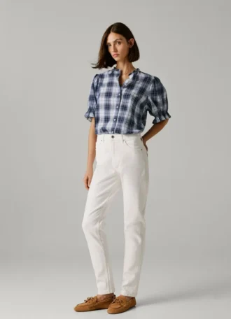 High-Rise-Jeans mit schmal zulaufender Passform – Violett