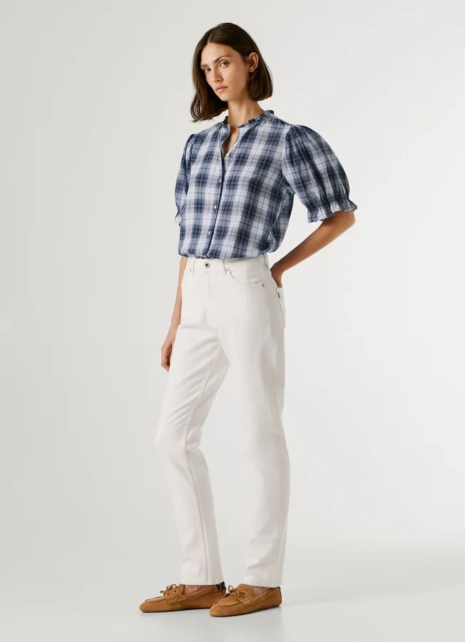 High-Rise-Jeans mit schmal zulaufender Passform – Violett High-Rise-Jeans mit schmal zulaufender Passform – Violett