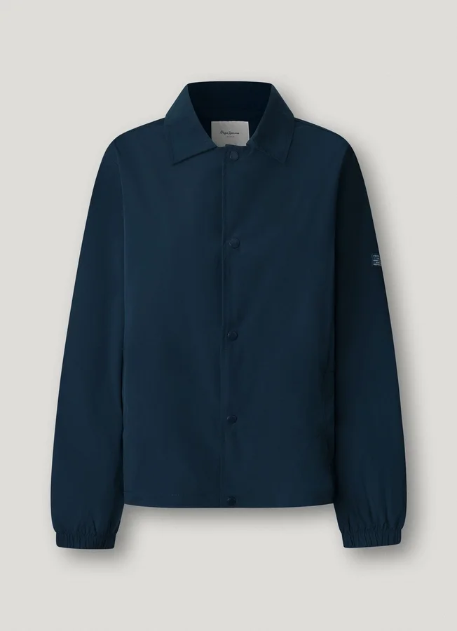 Jacke mit Druckknöpfen Jacke mit Druckknöpfen