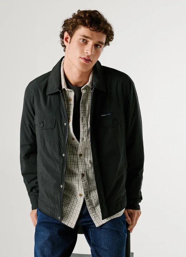 Jacke mit Hemdkragen Jacke mit Hemdkragen