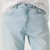 Jeans mit geradem Schnitt und mittlerer Leibhöhe – Byron