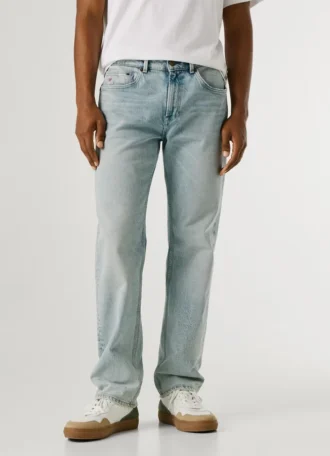 Jeans mit gerader Passform und mittlerer Leibhöhe – Cash