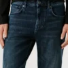 Jeans mit gerader Passform und mittlerer Leibhöhe – Cash