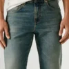 Jeans mit gerader Passform und mittlerer Leibhöhe – Cash