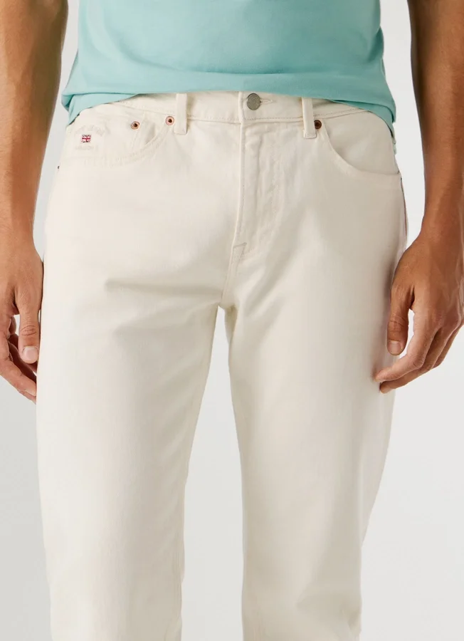 Jeans mit gerader Passform und mittlerer Leibhöhe – Cash Jeans mit gerader Passform und mittlerer Leibhöhe – Cash