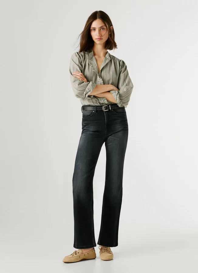 Jeans mit hoher Leibhöhe und ausgestelltem Schnitt – Willa Jeans mit hoher Leibhöhe und ausgestelltem Schnitt – Willa