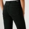 Jeans mit hoher Leibhöhe und ausgestelltem Schnitt – Willa Jeans mit hoher Leibhöhe und ausgestelltem Schnitt – Willa