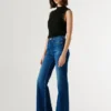 Jeans mit hoher Leibhöhe und ausgestelltem Schnitt – Willa Jeans mit hoher Leibhöhe und ausgestelltem Schnitt – Willa