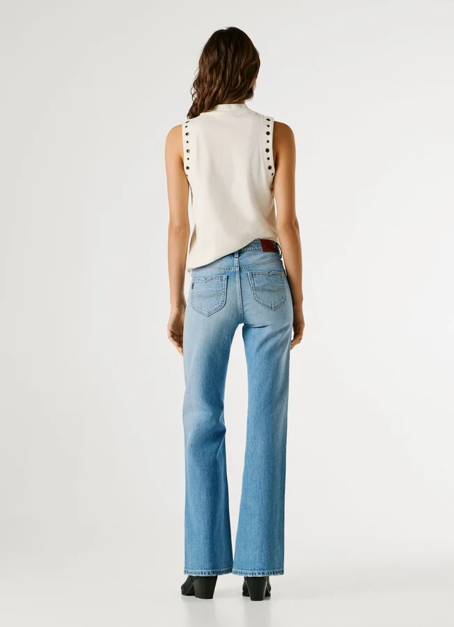 Jeans mit hoher Leibhöhe und ausgestelltem Schnitt – Willa Jeans mit hoher Leibhöhe und ausgestelltem Schnitt – Willa
