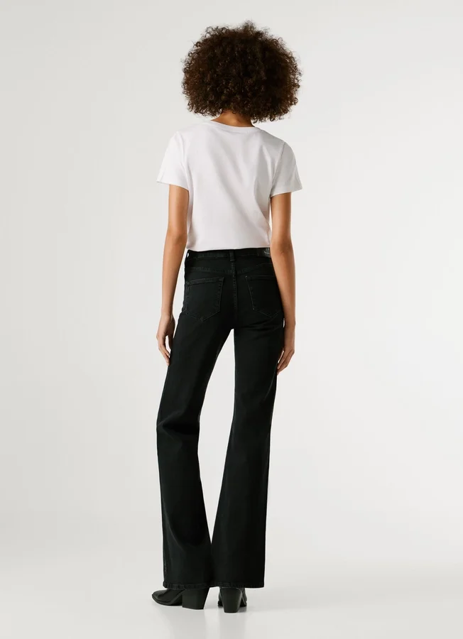 Jeans mit hoher Leibhöhe und ausgestelltem Schnitt – Willa Jeans mit hoher Leibhöhe und ausgestelltem Schnitt – Willa