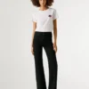 Jeans mit hoher Leibhöhe und ausgestelltem Schnitt – Willa Jeans mit hoher Leibhöhe und ausgestelltem Schnitt – Willa