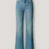 Jeans mit hoher Leibhöhe und ausgestelltem Schnitt – Willa Jeans mit hoher Leibhöhe und ausgestelltem Schnitt – Willa
