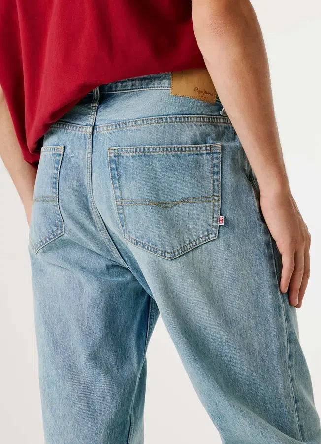 Jeans mit lockerer Passform und mittlerer Leibhöhe – Bexley Jeans mit lockerer Passform und mittlerer Leibhöhe – Bexley