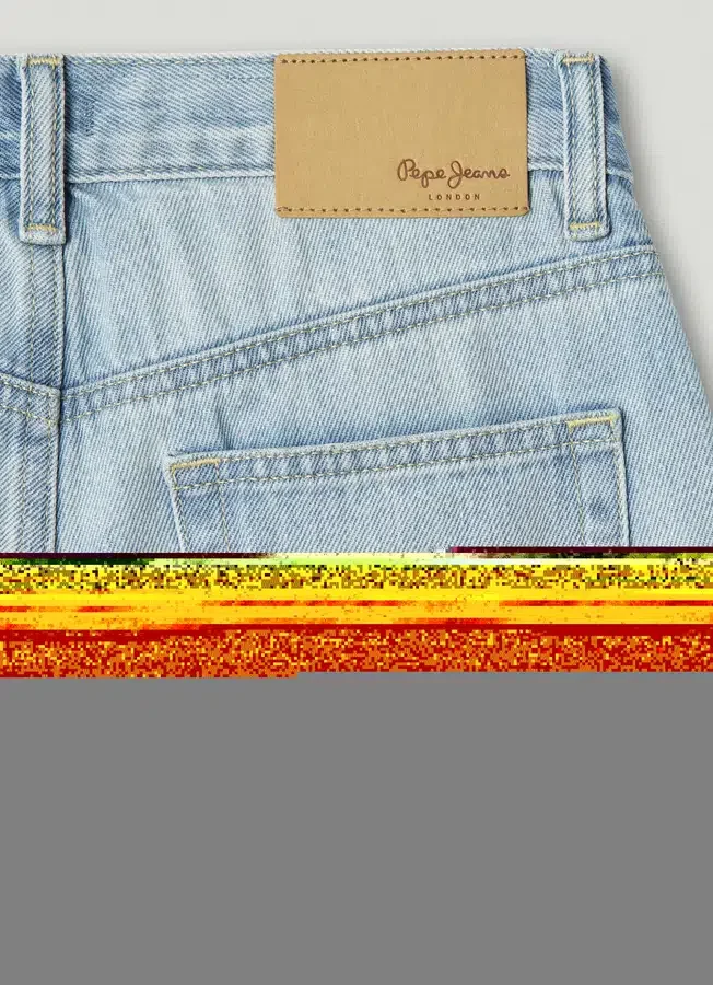Jeans mit lockerer Passform und mittlerer Leibhöhe – Dan Jeans mit lockerer Passform und mittlerer Leibhöhe – Dan