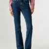 Jeans mit mittlerer Leibhöhe und Bootcut-Passform – Piper Jeans mit mittlerer Leibhöhe und Bootcut-Passform – Piper