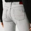 Jeans mit mittlerer Leibhöhe und Bootcut-Passform – Piper Jeans mit mittlerer Leibhöhe und Bootcut-Passform – Piper