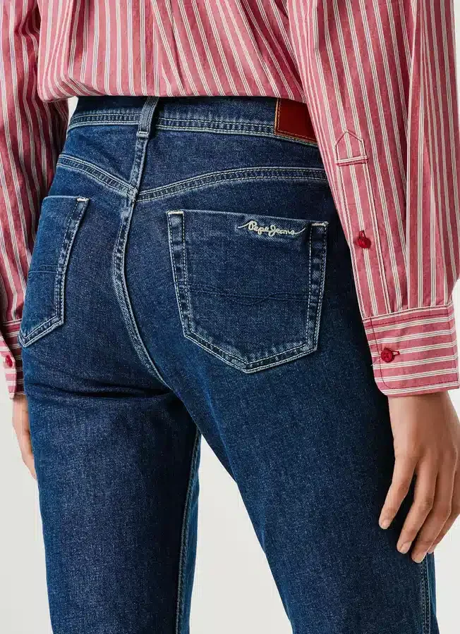 Jeans mit mittlerer Leibhöhe und Bootcut-Passform – Piper Jeans mit mittlerer Leibhöhe und Bootcut-Passform – Piper