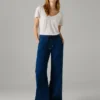 Jeans mit mittlerer Leibhöhe und lockerer Passform – Eva Jeans mit mittlerer Leibhöhe und lockerer Passform – Eva