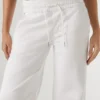 Jeans mit mittlerer Leibhöhe und lockerer Passform – Eva Jeans mit mittlerer Leibhöhe und lockerer Passform – Eva