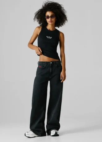 Jeans mit mittlerer Leibhöhe und weitem Schnitt