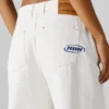 Jeans mit mittlerer Leibhöhe und weitem Schnitt Jeans mit mittlerer Leibhöhe und weitem Schnitt