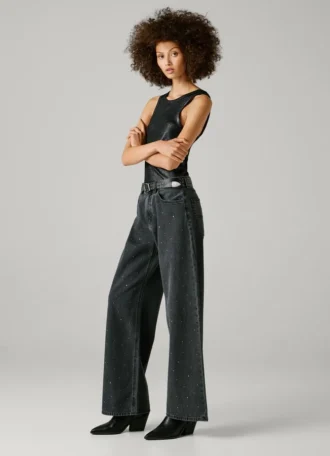 Jeans mit mittlerer Leibhöhe und weitem Schnitt – Lina