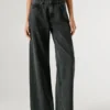 Jeans mit mittlerer Leibhöhe und weitem Schnitt – Lina Jeans mit mittlerer Leibhöhe und weitem Schnitt – Lina