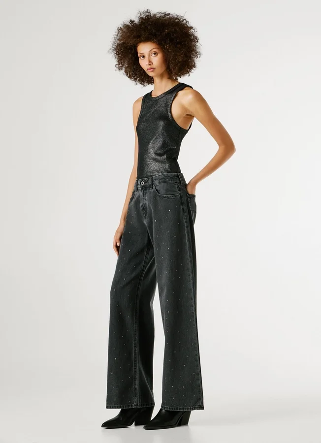 Jeans mit mittlerer Leibhöhe und weitem Schnitt – Lina Jeans mit mittlerer Leibhöhe und weitem Schnitt – Lina
