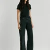 Jeans mit mittlerer Leibhöhe und weitem Schnitt – Lina Jeans mit mittlerer Leibhöhe und weitem Schnitt – Lina