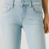 Jeans mit niedriger Leibhöhe und ausgestelltem Schnitt – Pimlico Jeans mit niedriger Leibhöhe und ausgestelltem Schnitt – Pimlico