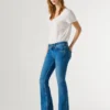 Jeans mit niedriger Leibhöhe und ausgestelltem Schnitt – Pimlico Jeans mit niedriger Leibhöhe und ausgestelltem Schnitt – Pimlico