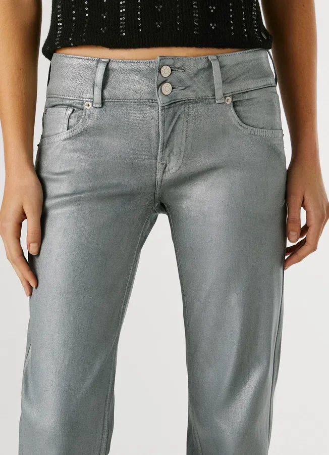 Jeans mit niedriger Leibhöhe und gerader Passform – Venus Jeans mit niedriger Leibhöhe und gerader Passform – Venus
