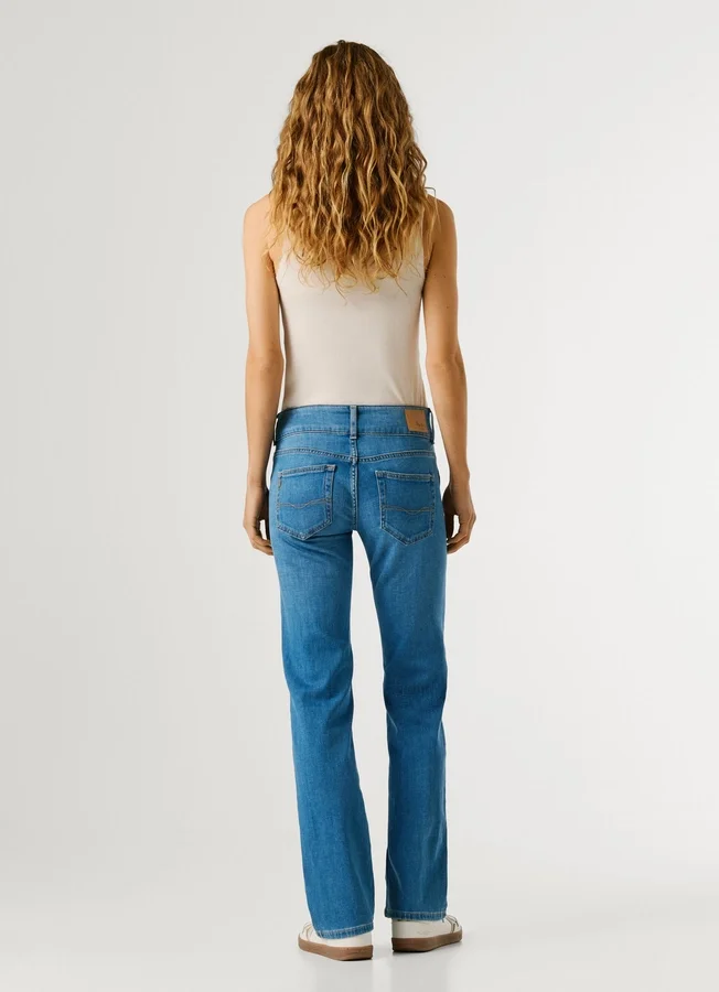 Jeans mit niedriger Leibhöhe und gerader Passform – Venus Jeans mit niedriger Leibhöhe und gerader Passform – Venus