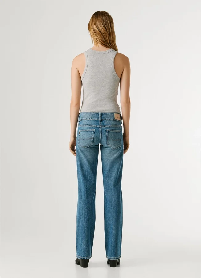 Jeans mit niedriger Leibhöhe und gerader Passform – Venus Jeans mit niedriger Leibhöhe und gerader Passform – Venus