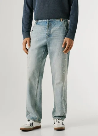 Jeans mit niedriger Leibhöhe und lockerer Passform – Helix