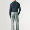 Jeans mit niedriger Leibhöhe und lockerer Passform – Helix
