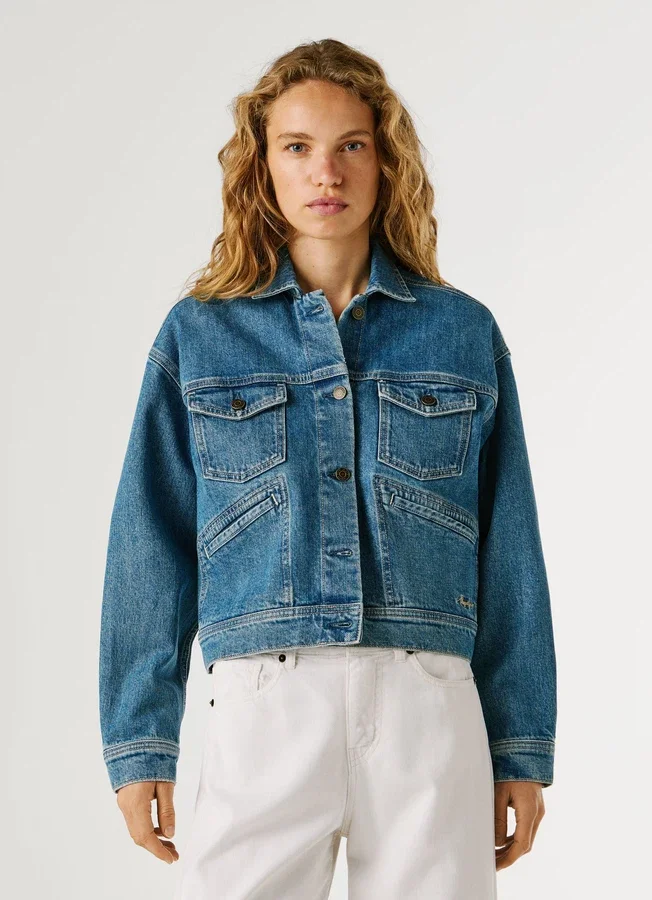 Jeansjacke in lockerer Passform Jeansjacke in lockerer Passform