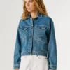 Jeansjacke in lockerer Passform Jeansjacke in lockerer Passform