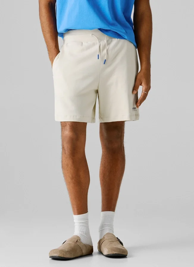 Jersey-Shorts in lockerer Passform Jersey-Shorts in lockerer Passform