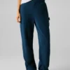 Jogginghose mit weitem Bein Jogginghose mit weitem Bein
