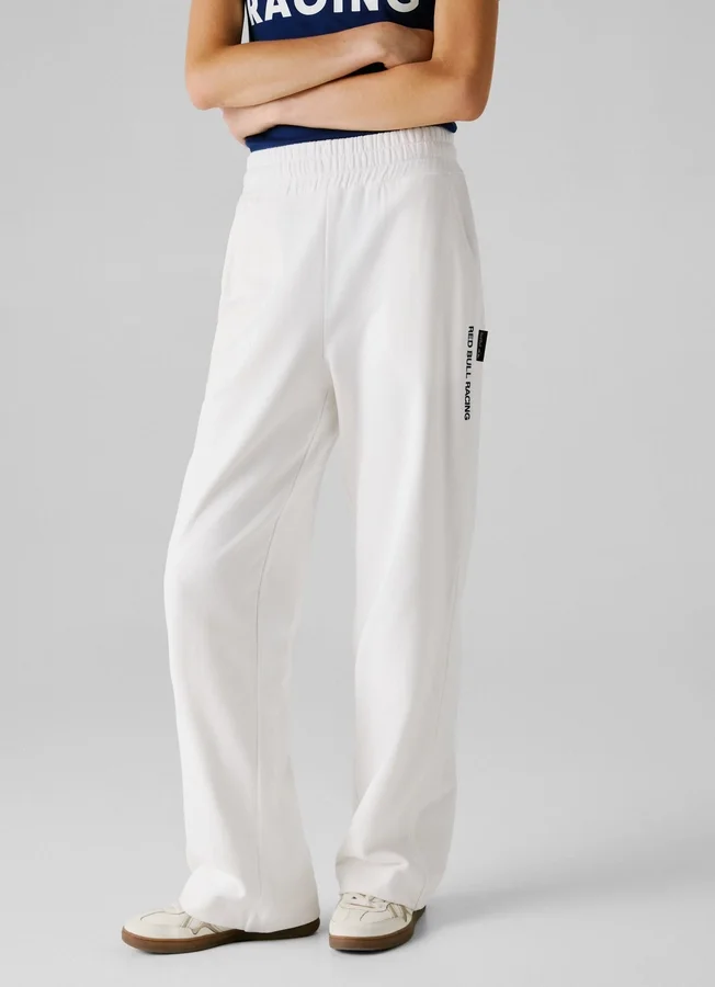Jogginghose mit weitem Bein Jogginghose mit weitem Bein