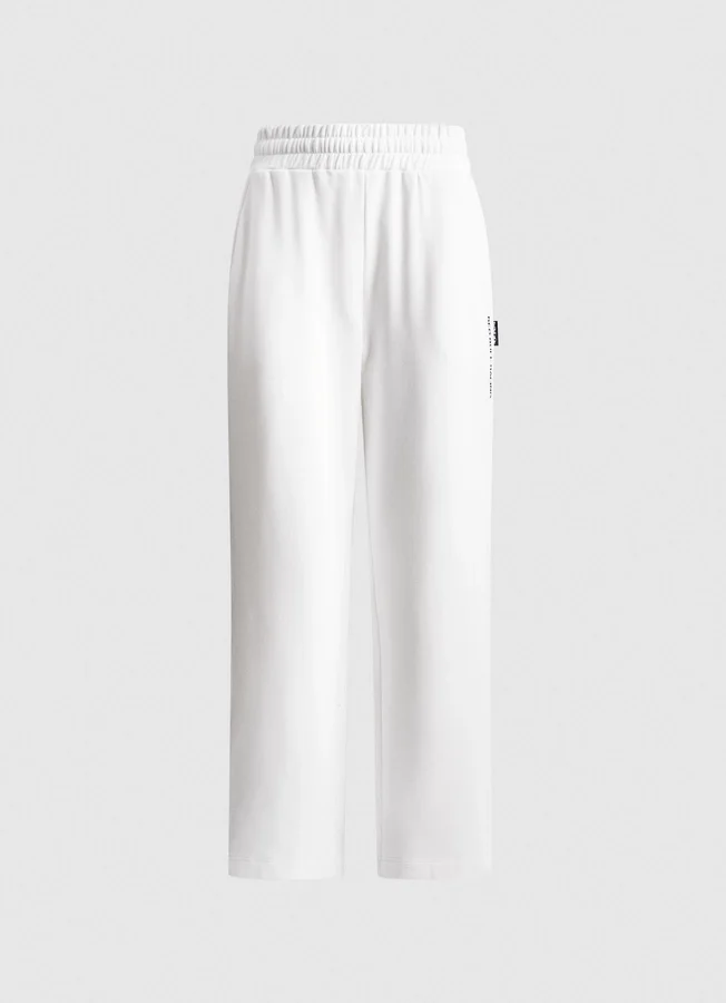 Jogginghose mit weitem Bein Jogginghose mit weitem Bein