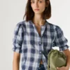 Karierte Bluse mit Rüschen Karierte Bluse mit Rüschen