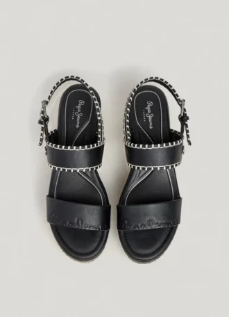 Keilabsatz-Sandalen mit Schnallenverschluss