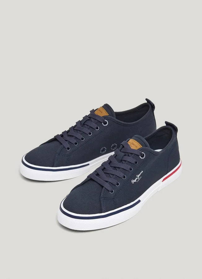 Klassische Canvas-Sneaker Klassische Canvas-Sneaker