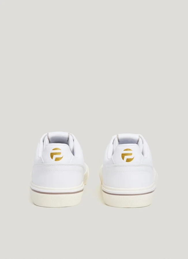 Klassische Schnür-Sneaker Klassische Schnür-Sneaker